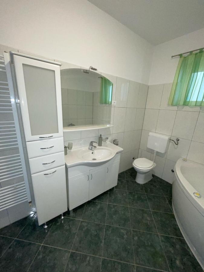 Apartman Varea Ližnjan エクステリア 写真