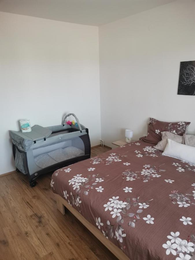 Apartman Varea Ližnjan エクステリア 写真