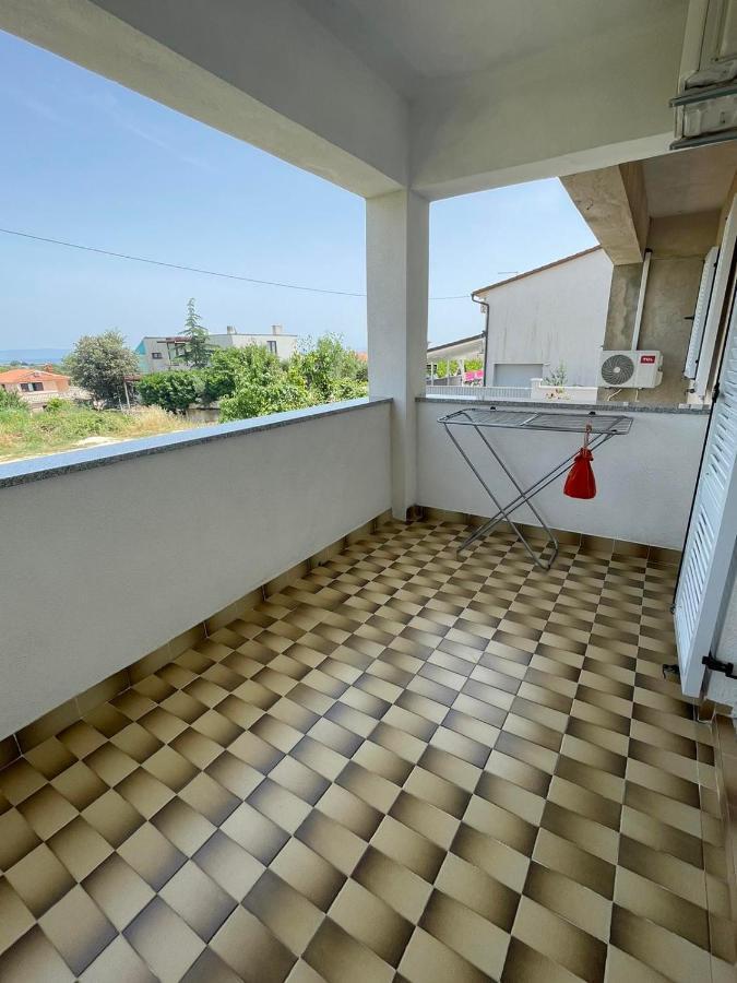 Apartman Varea Ližnjan エクステリア 写真